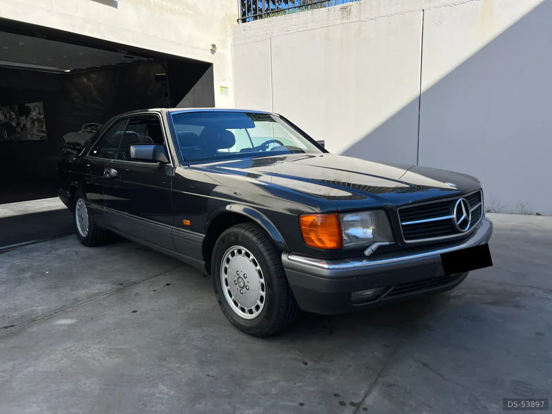 1990 Mercedes-Benz 560 Sec in Roma