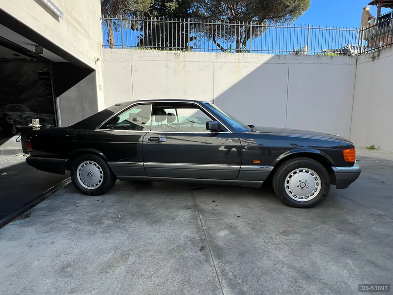 1990 Mercedes-Benz 560 Sec in Roma 3
