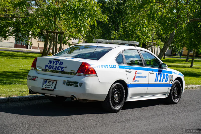 2010 Chevrolet Impala in Ebergassing 3