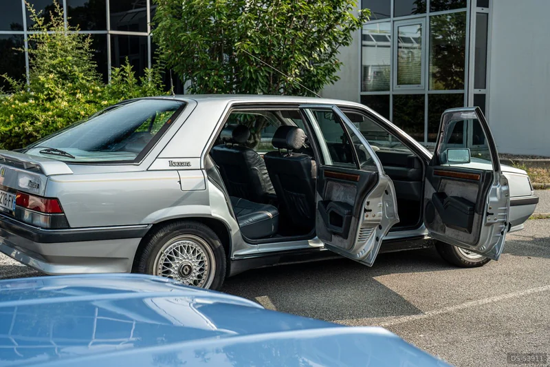 1990 Renault Alpine 25 V6 Turbo Baccara in Glisolles 6