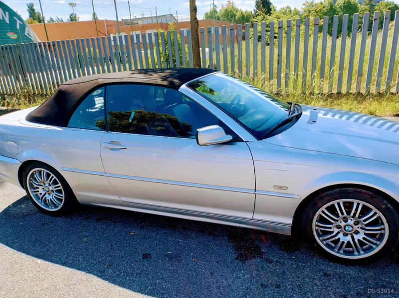 2000 BMW 320ci Cabrio E46 in Roma 2