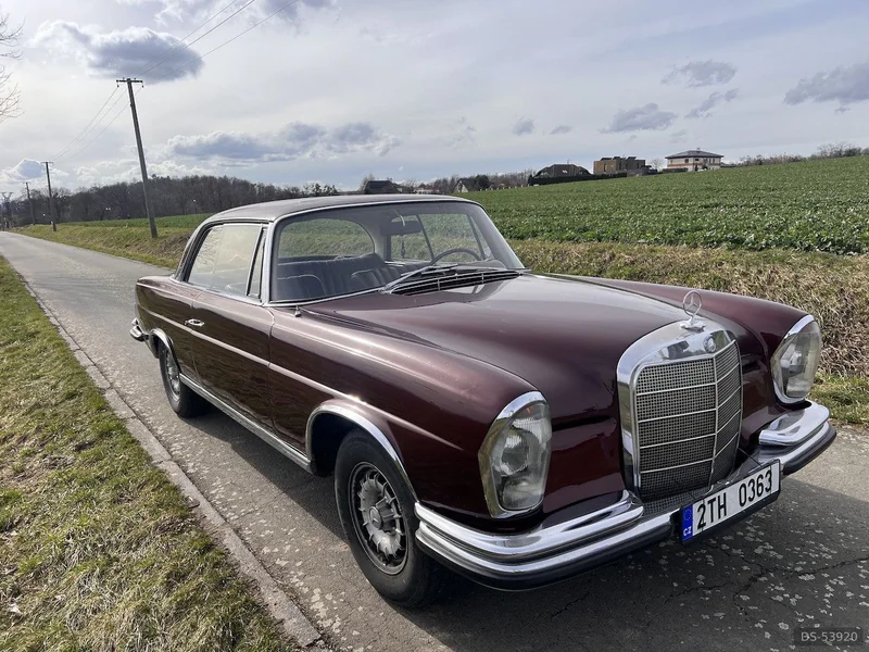 1965 Mercedes-Benz 250 Se Kupé W111 in Klimkovice 3