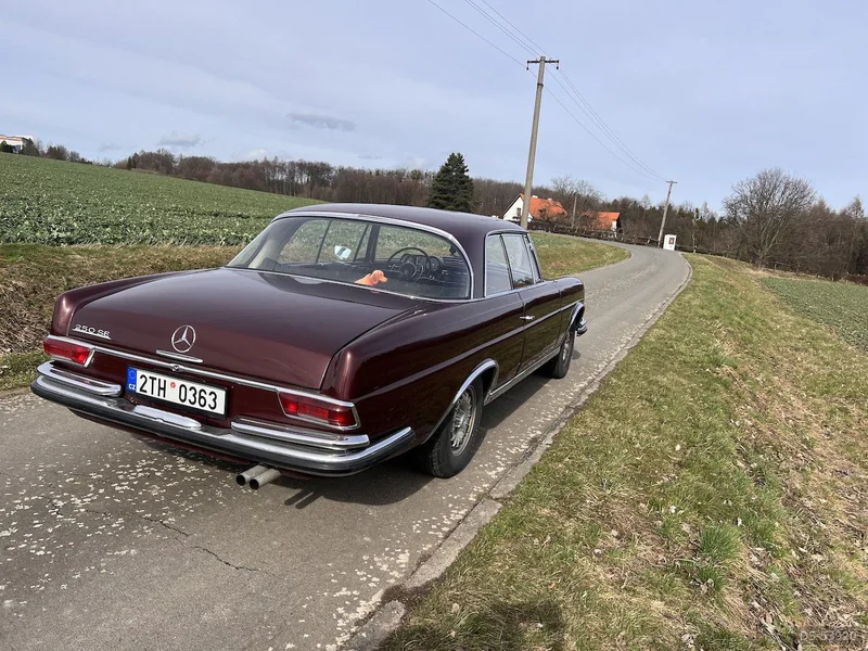 1965 Mercedes-Benz 250 Se Kupé W111 in Klimkovice 6