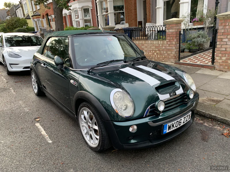 2006 Mini Cooper S Convertible in London 5