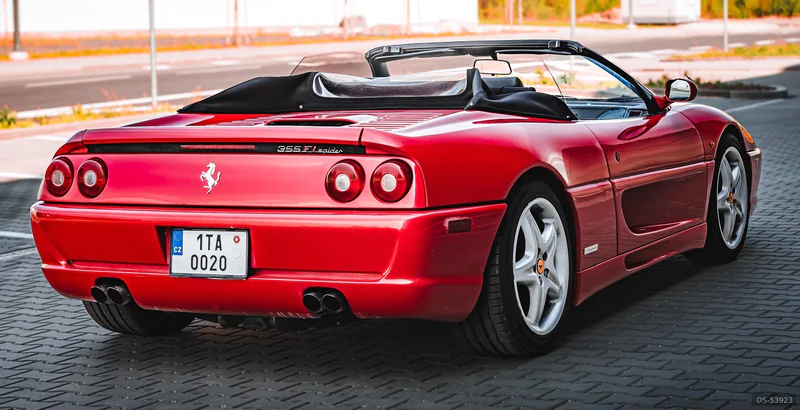 1997 Ferrari F355 F1 in Ostrava 3