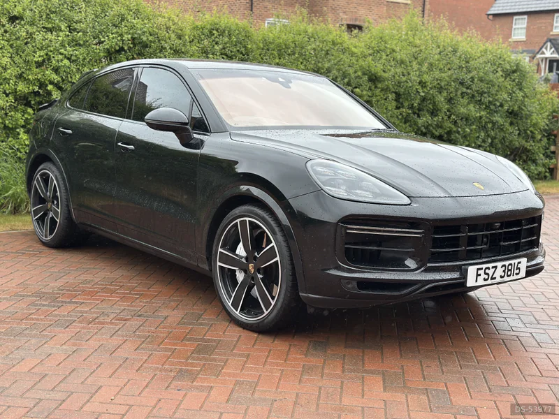 2019 Porsche Cayenne Turbo in Leicester 4