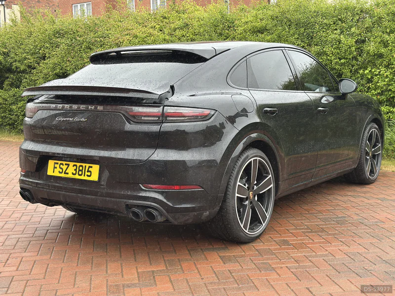 2019 Porsche Cayenne Turbo in Leicester 9