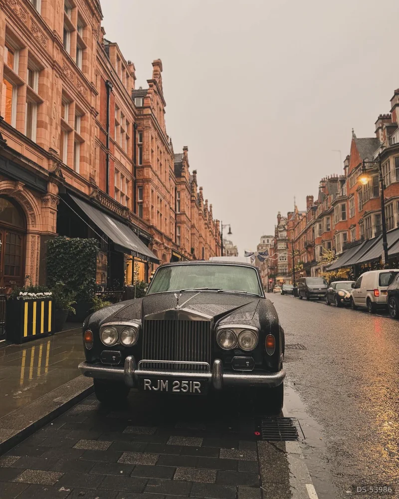 1976 Rolls-Royce Silver Shadow in Northampton 8