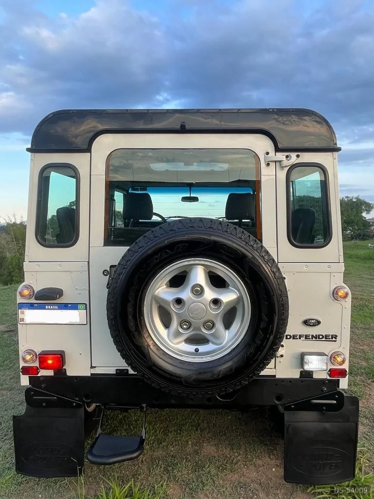 1999 Land Rover Defender 90 in Pindamonhangaba 4
