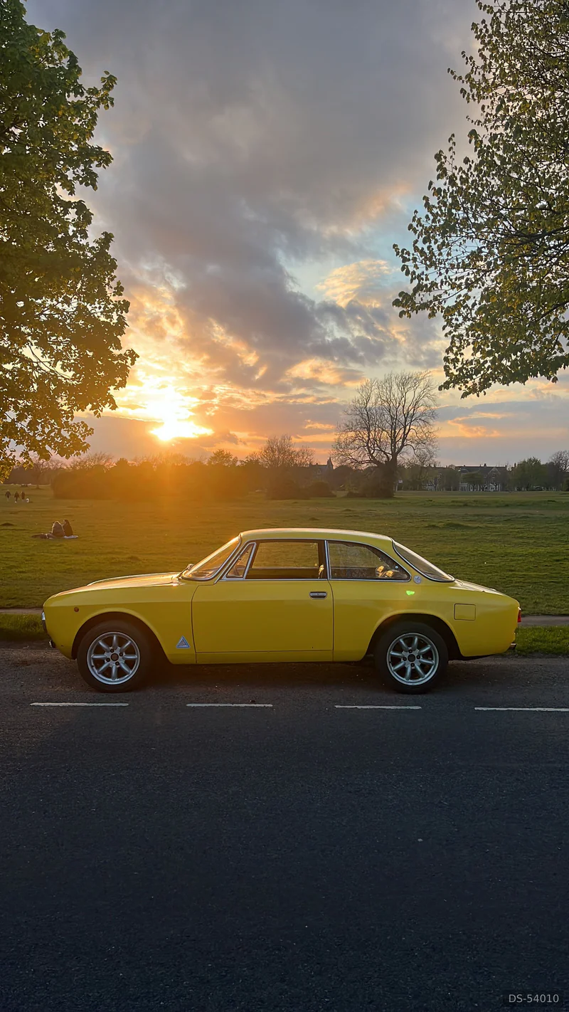 1974 Alfa Romeo GTV 2000 in Bristol 4