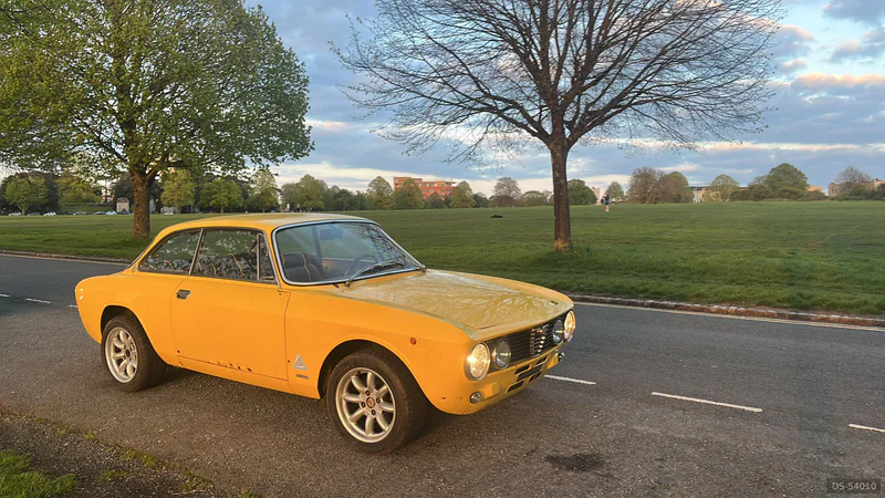 1974 Alfa Romeo GTV 2000 in Bristol 5