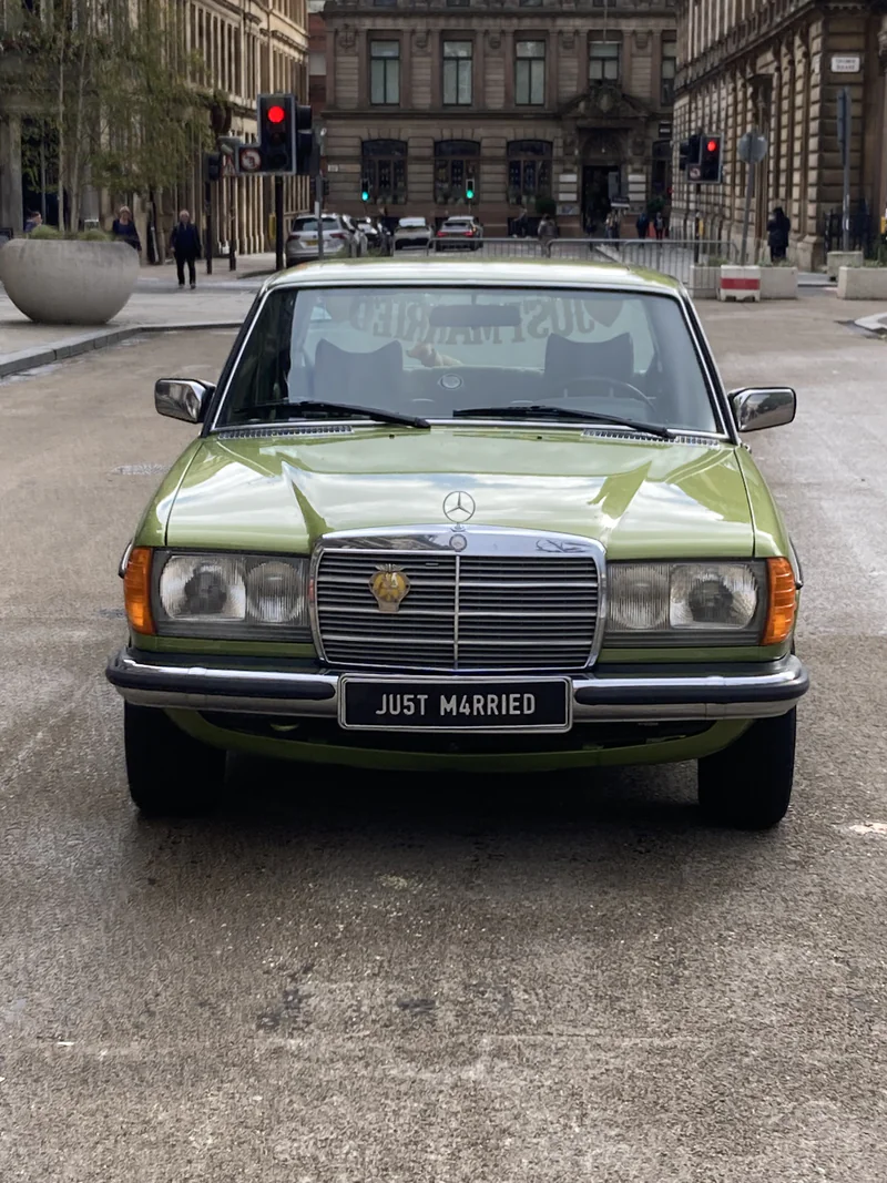 1978 Mercedes-Benz W123 in Glasgow 4