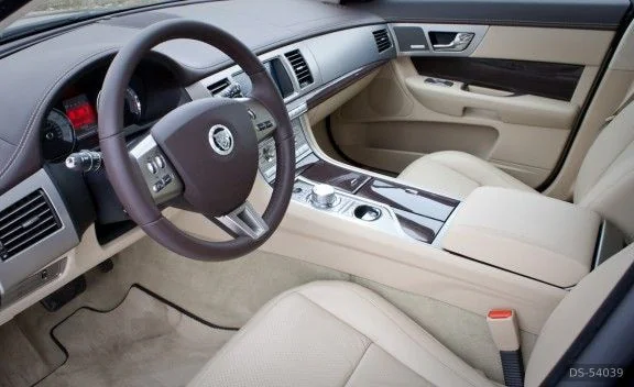 2016 Jaguar Xf 2.2d in Guidonia Montecelio 4