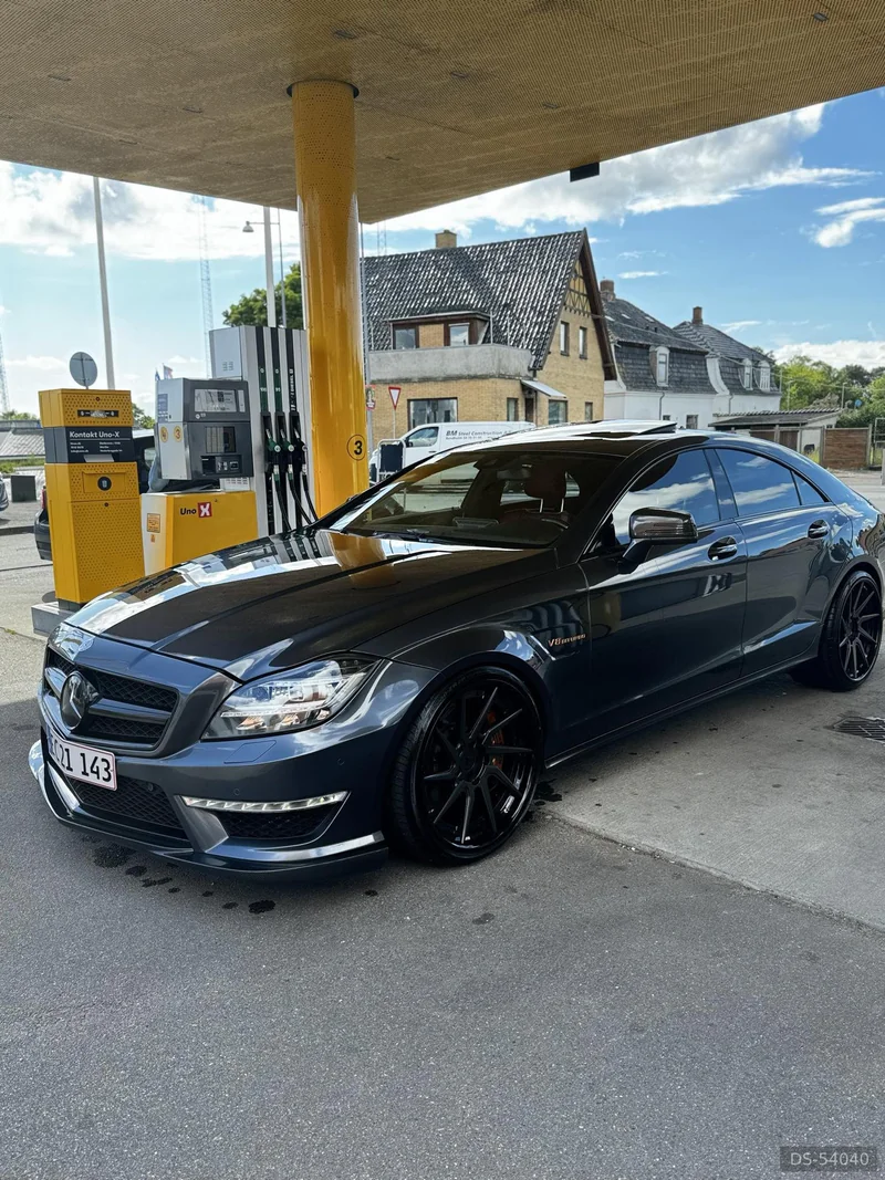 2012 Mercedes-Benz Cls63s Amg in Maribo 2