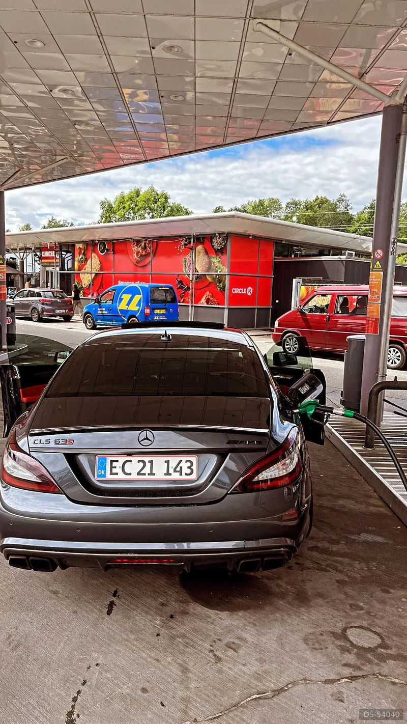 2012 Mercedes-Benz Cls63s Amg in Maribo 4