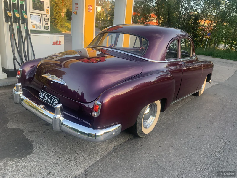 1951 Chevrolet Sport Coupe in Espoo 3