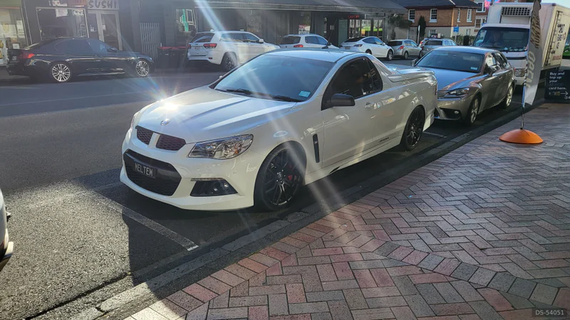 2015 Holden Maloo R8 in Auckland 4