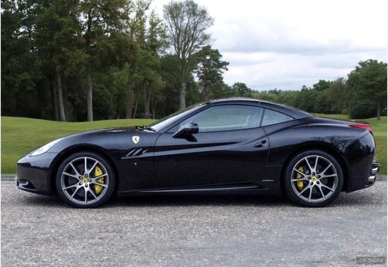 2013 Ferrari California in Farnham 2