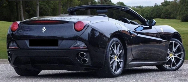 2013 Ferrari California in Farnham 3