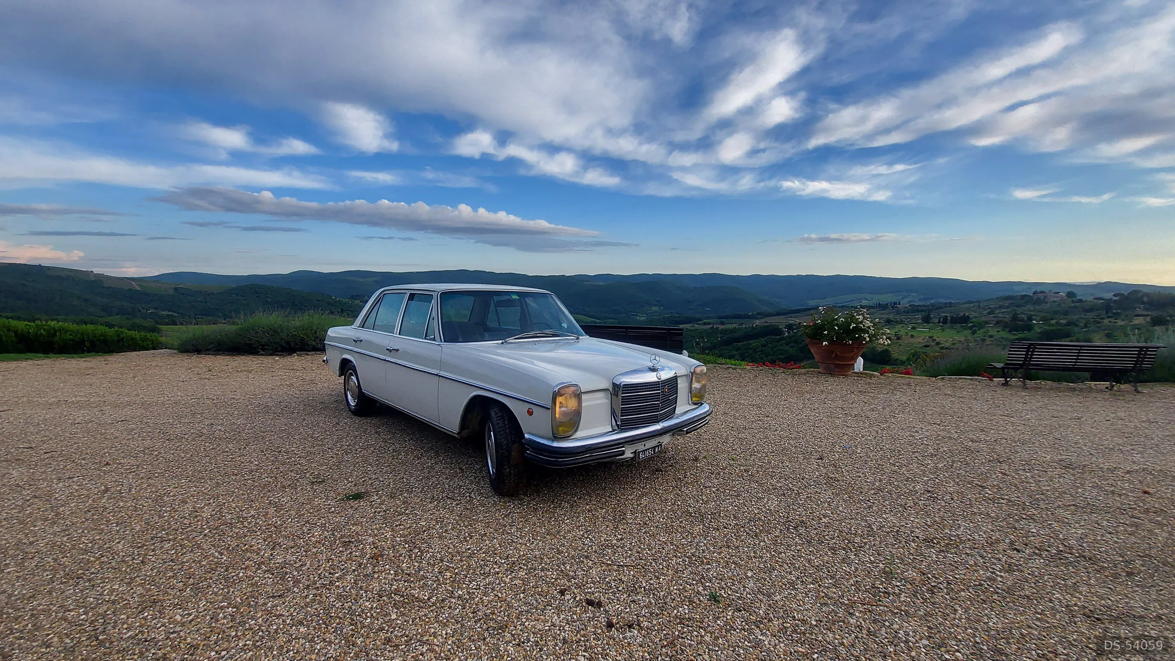 1970 Mercedes-Benz W114 250 Automatic