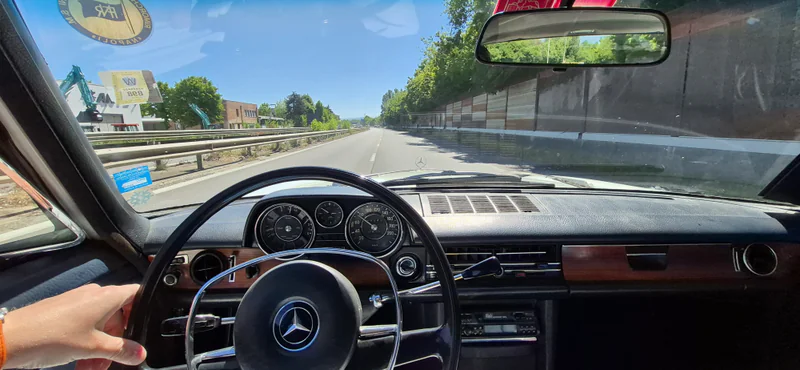 1970 Mercedes-Benz W114 250 Automatic in Modena 8