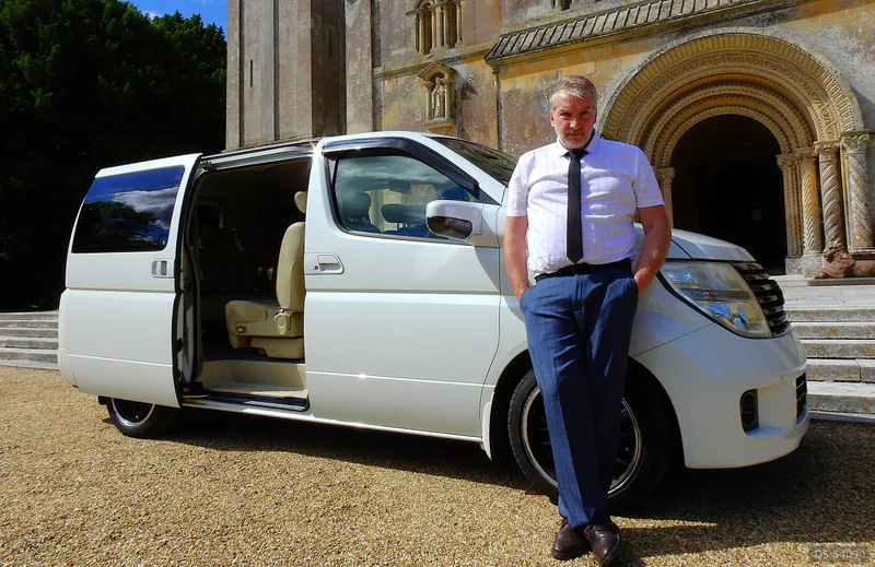 2005 Nissan Elgrand in Warminster 7