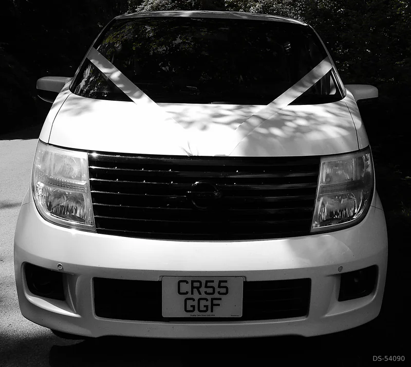 2005 Nissan Elgrand in Warminster 9
