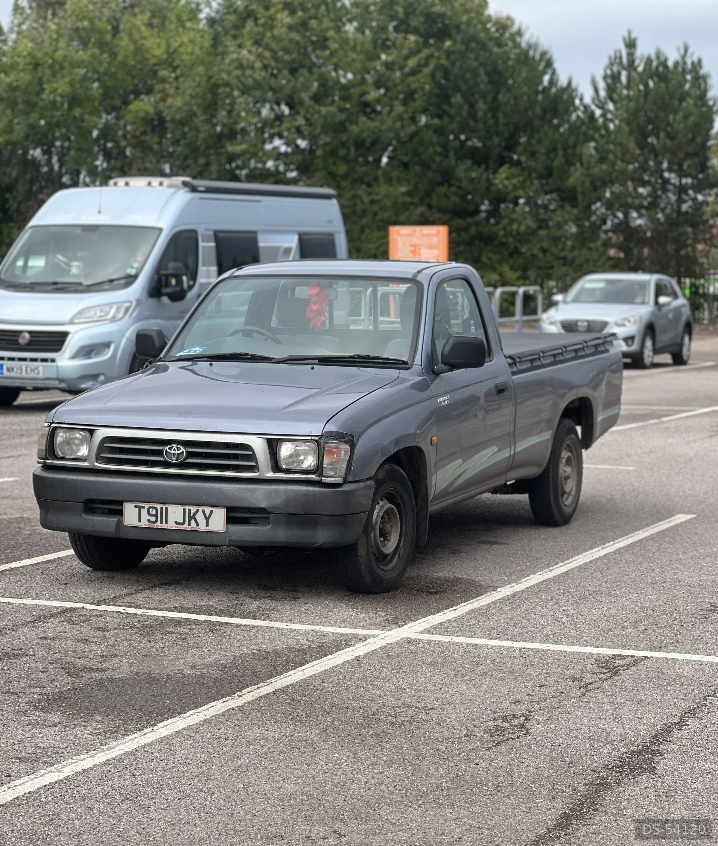 1999 Toyota Hilux