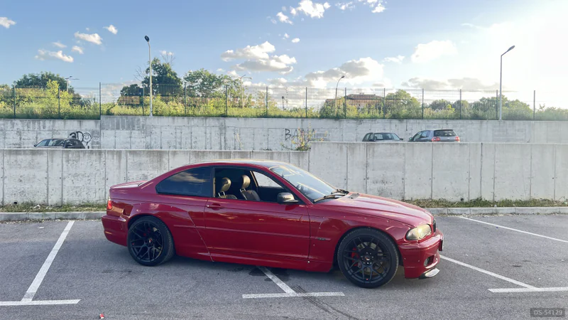 2001 BMW 330 in Sofia 3
