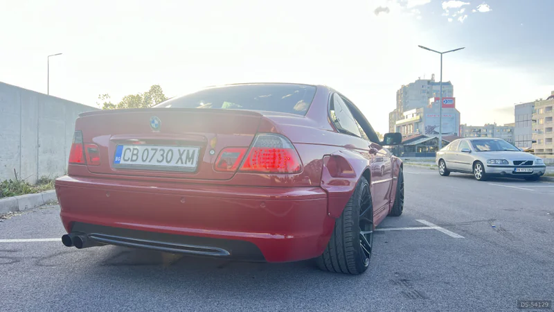 2001 BMW 330 in Sofia 4