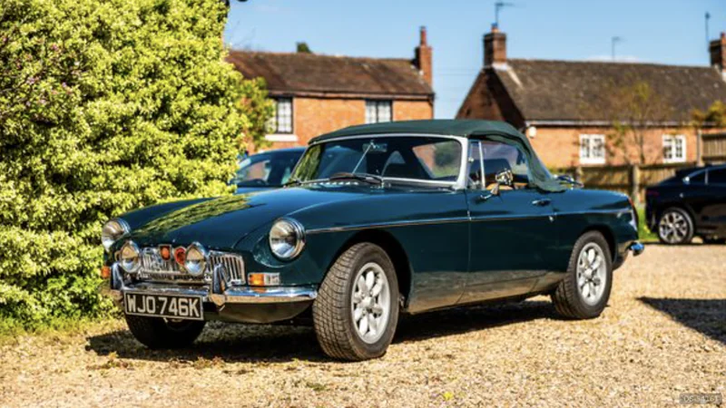 1972 MG Roadster in Battle 3