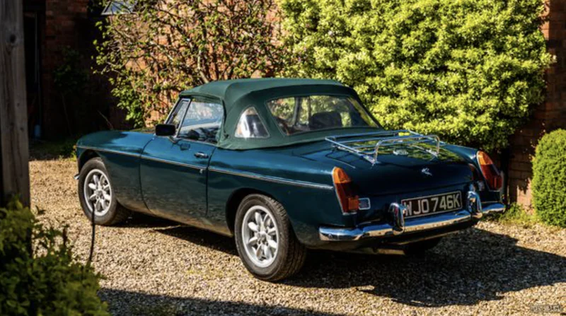 1972 MG Roadster in Battle 4