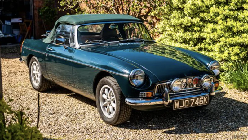1972 MG Roadster in Battle 5