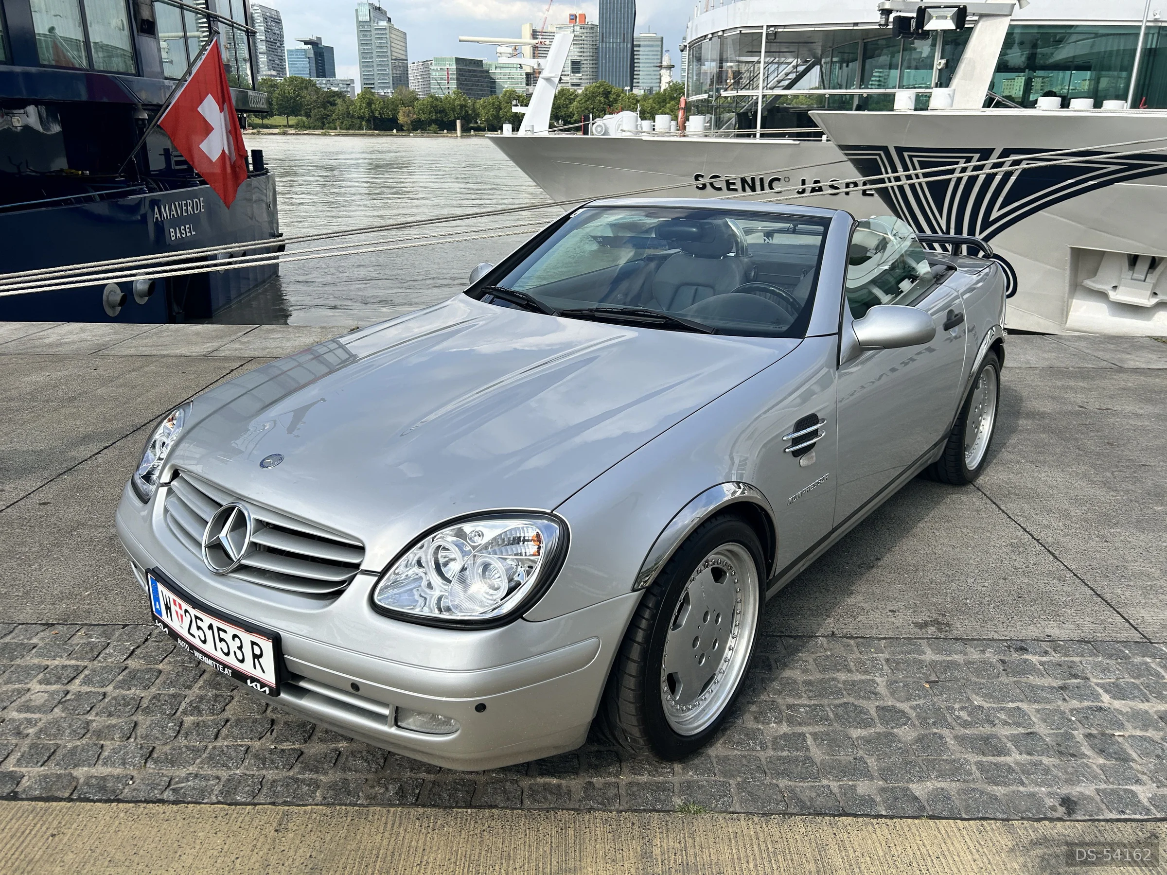 1999 Mercedes-Benz SLK