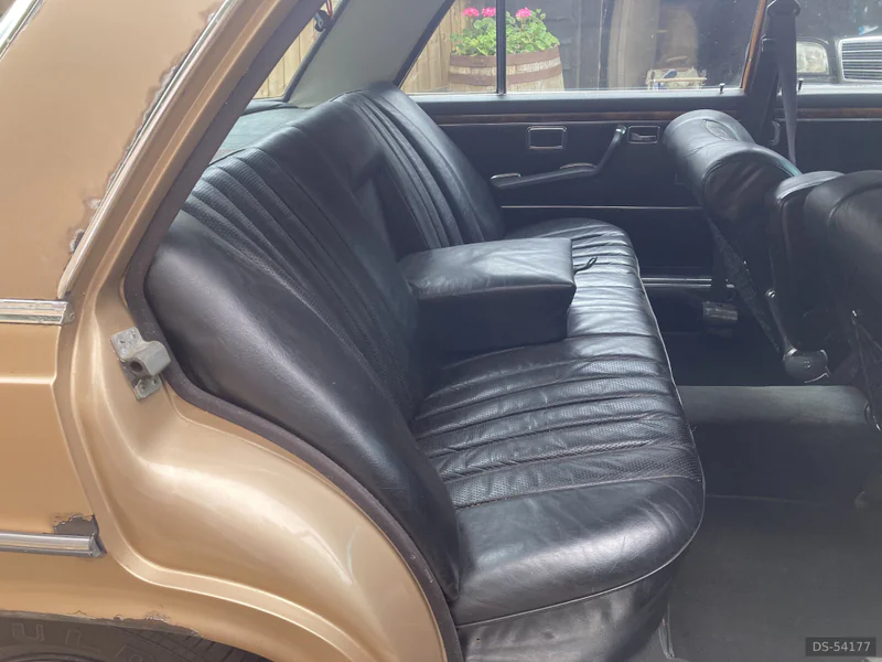 1971 Mercedes-Benz 300 Sel 6.3 in Surrey 4