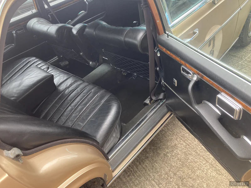 1971 Mercedes-Benz 300 Sel 6.3 in Surrey 5