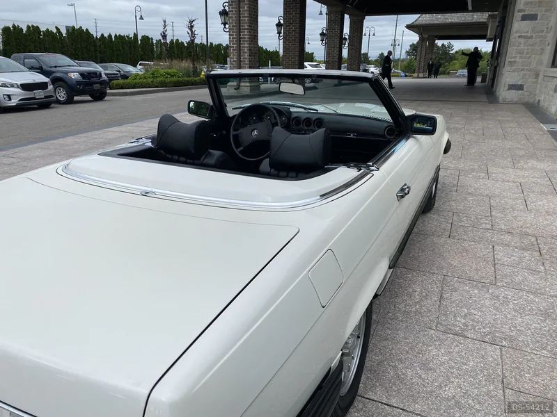 1976 Mercedes-Benz 450SL in Hamilton 5