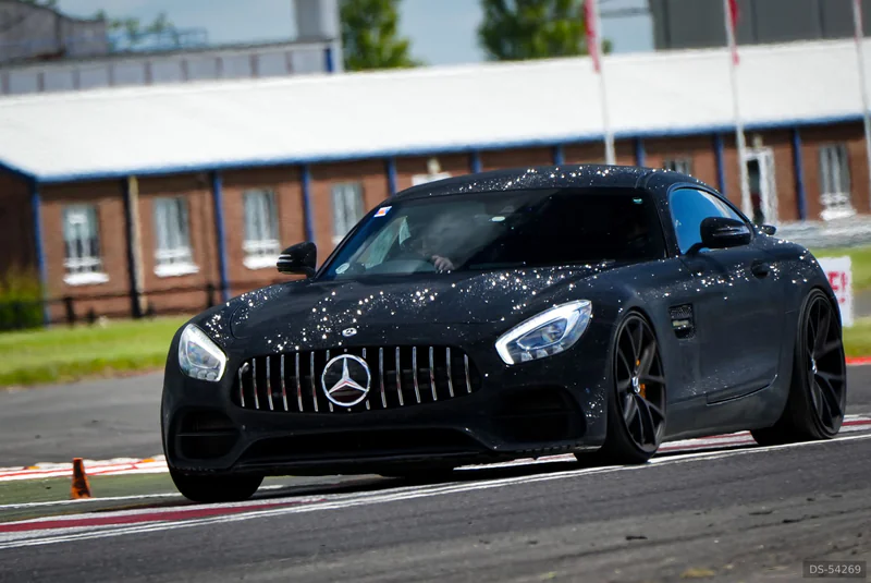 2016 Mercedes-Benz Amg Gts in Bedford 2