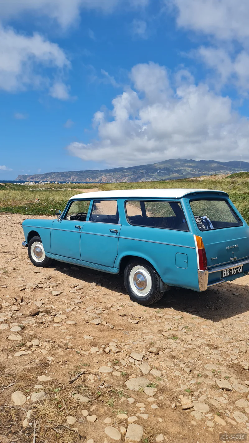 1961 Peugeot 404 Break Familiale Luxe in Parede 3