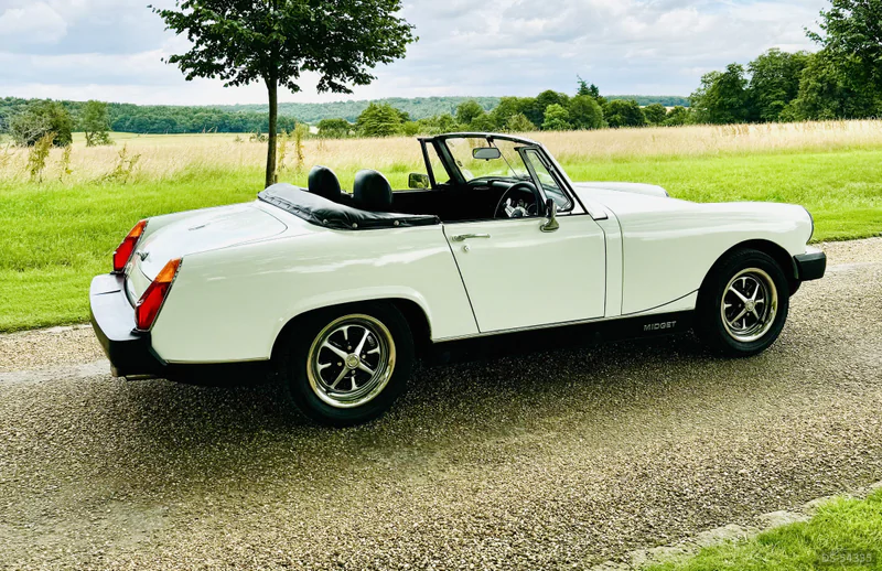 1975 MG Midget in Amersham 2