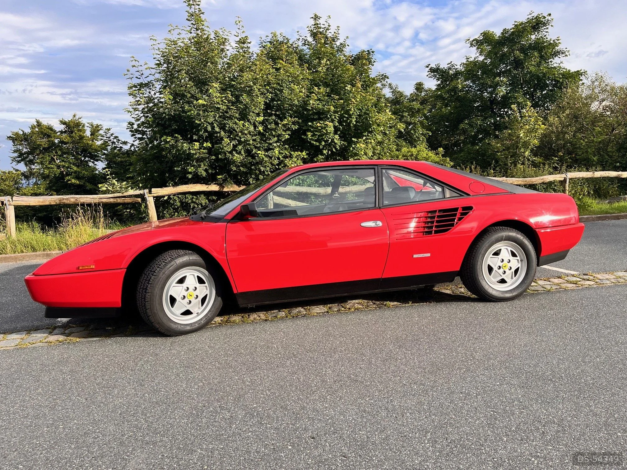 1989 Ferrari Mondial 3.2