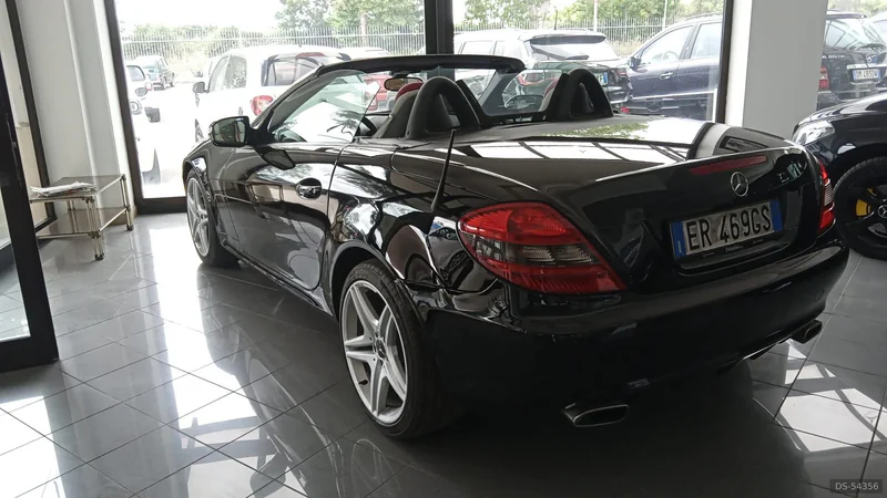 2010 Mercedes-Benz Slk 200 Kompressor in Aprilia 3