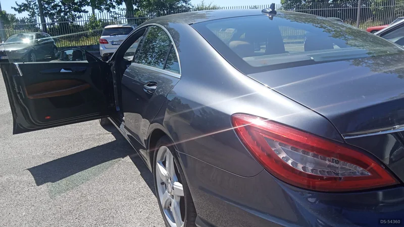 2014 Mercedes-Benz Cls in Aprilia 6