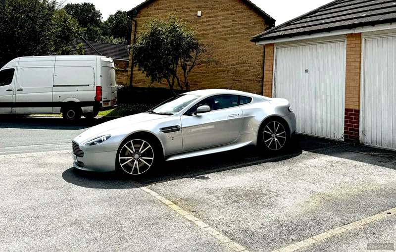 2007 Aston Martin Vantage V8 4.3 in Huddersfield 7