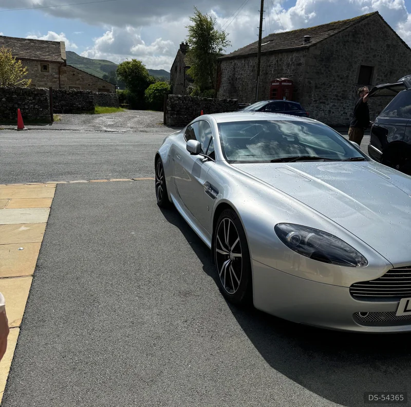2007 Aston Martin Vantage V8 4.3 in Huddersfield 9