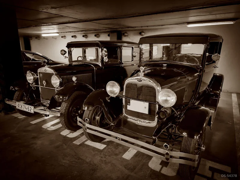 1928 Ford Model A in Prague 12 6