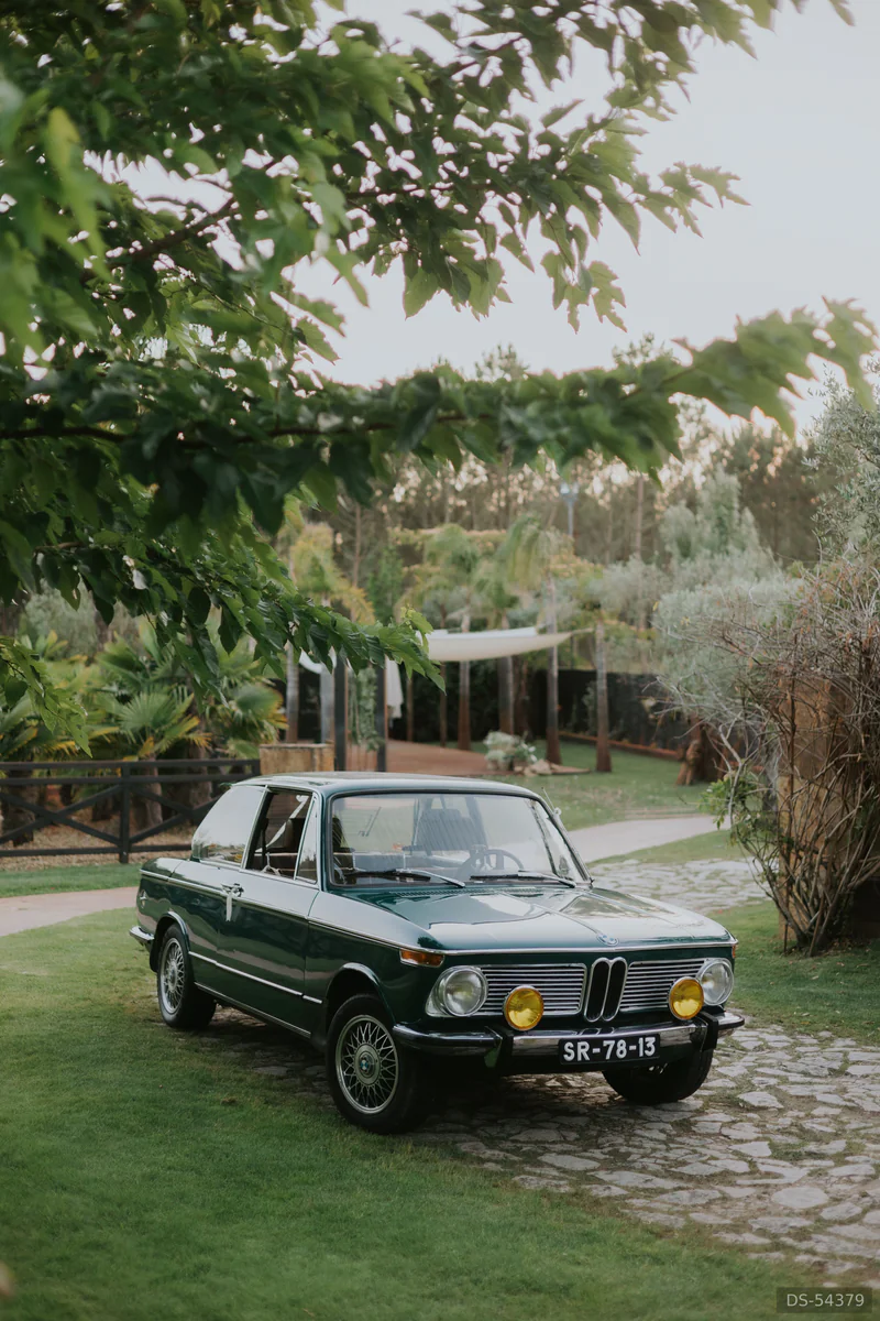 1971 BMW 1602 in Coimbra 2
