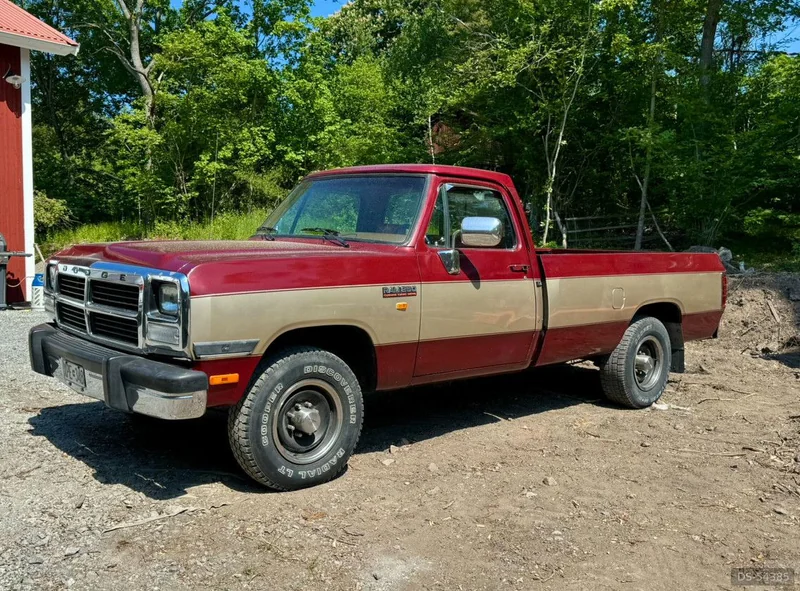 1992 Dodge Ram D250 in Värmdö 2