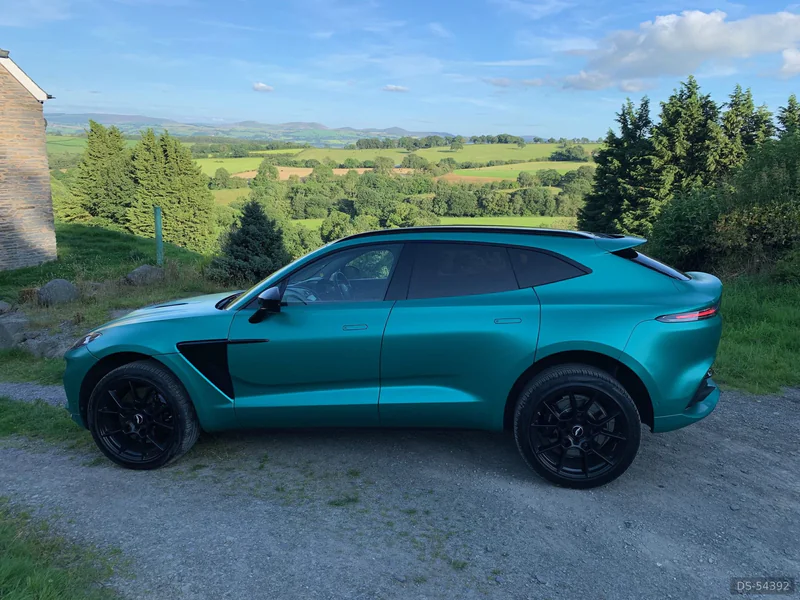 2020 Aston Martin Dbx in Ruthin 3