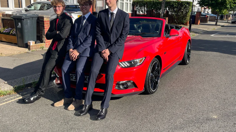 2018 Ford Mustang GT in London 13